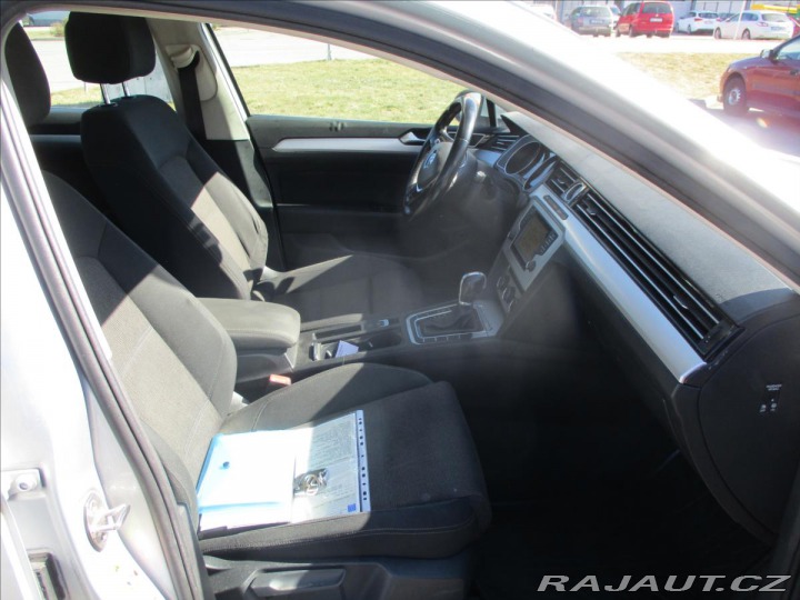 Volkswagen Passat 2,0 TDi 110kw Highline DS 2017