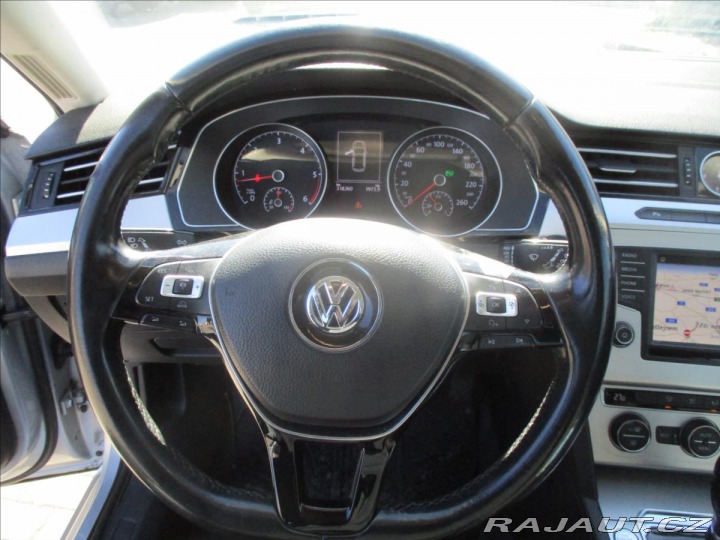 Volkswagen Passat 2,0 TDi 110kw Highline DS 2017