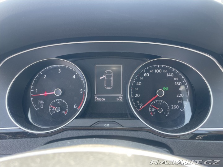 Volkswagen Passat 2,0 TDi 110kw Radar DSG G 2017