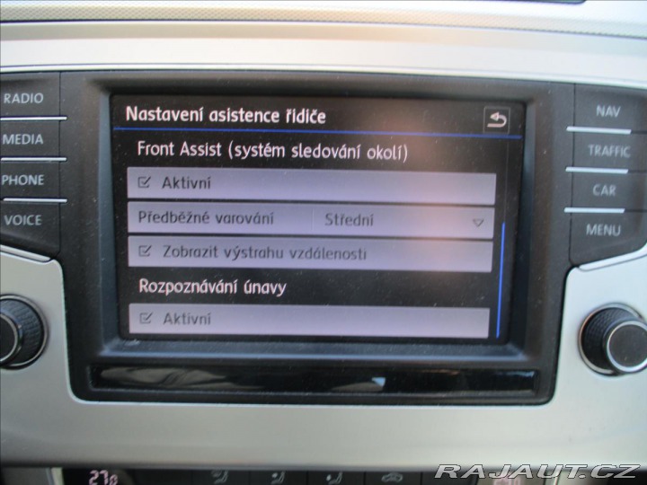 Volkswagen Passat 2,0 TDi 110kw Radar DSG G 2017