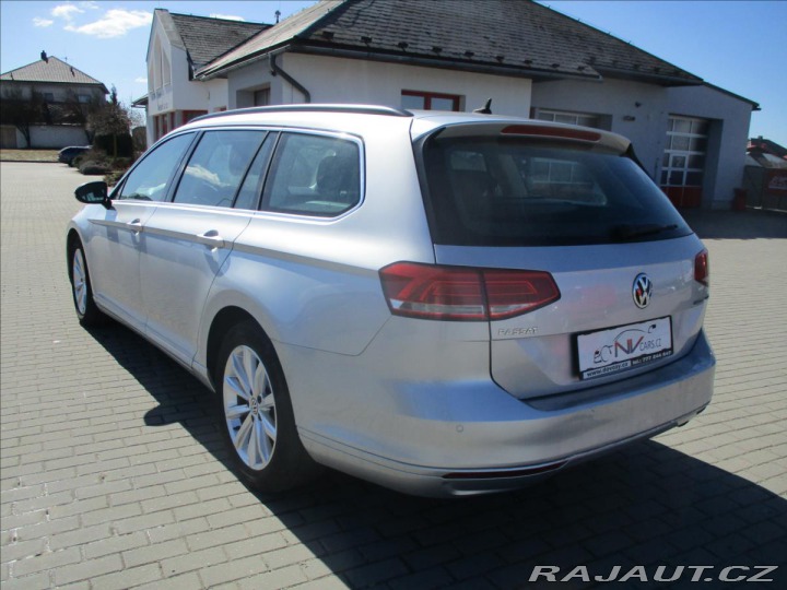 Volkswagen Passat 2,0 TDi 110kw Highline DS 2017