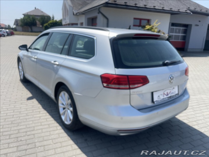 Volkswagen Passat 2,0 TDi 110kw Radar DSG G 2017