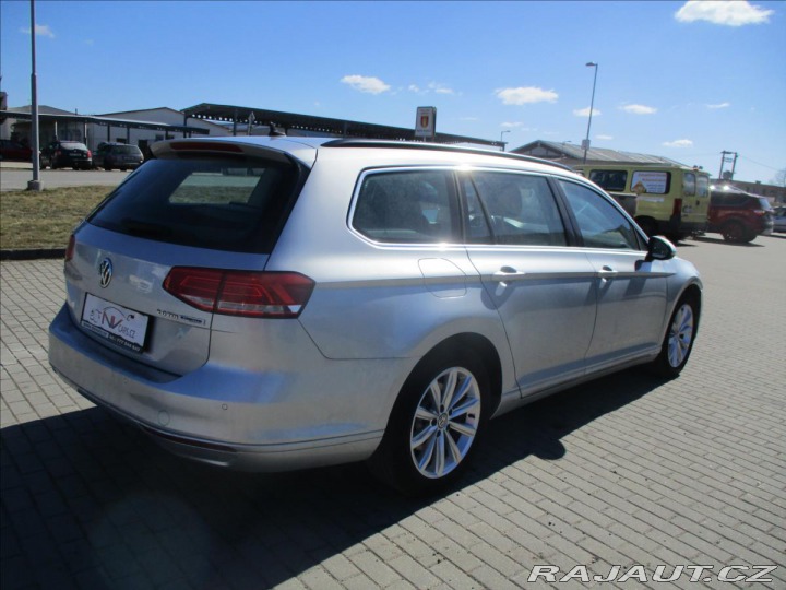Volkswagen Passat 2,0 TDi 110kw Highline DS 2017