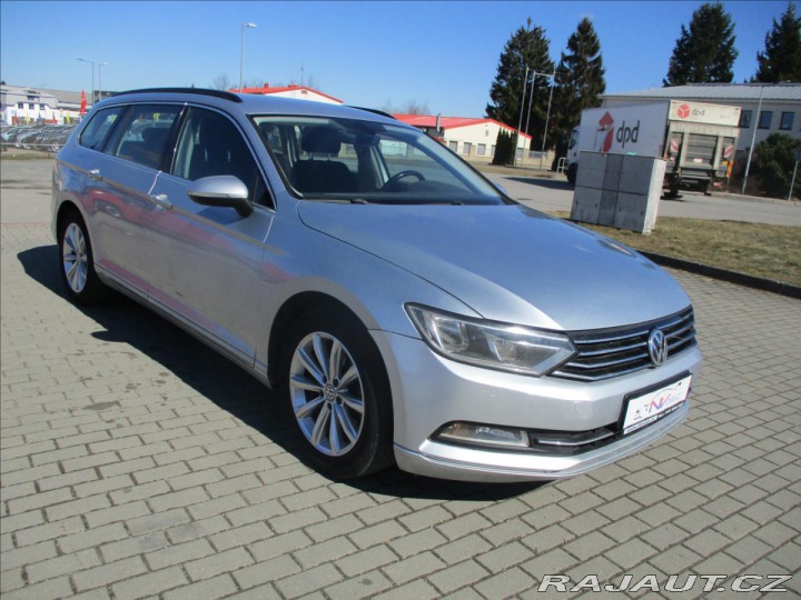 Volkswagen Passat 2,0 TDi 110kw Highline DS 2017