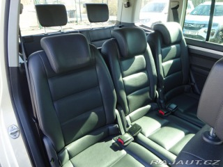 Volkswagen Touran 2.0TDI DSG 7 MÍST KŮŽE SE 2015