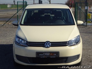 Volkswagen Touran 2.0TDI DSG 7 MÍST KŮŽE SE 2015