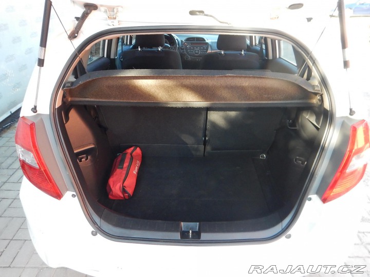 Honda Jazz 1.2 i-VTEC, ČR, KLIMA 2011