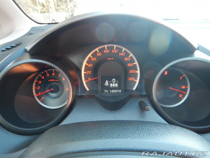 Honda Jazz 1.2 i-VTEC, ČR, KLIMA 2011