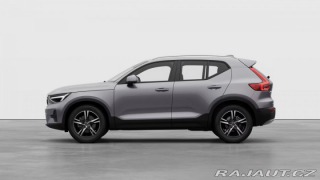Volvo XC40 B3 2.0L 163 HP AT7 FWD CO 2025