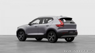 Volvo XC40 B3 2.0L 163 HP AT7 FWD CO 2025