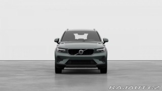 Volvo XC40 B3 2.0L 163 HP AT7 FWD CO 2025