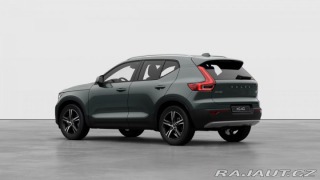 Volvo XC40 B3 2.0L 163 HP AT7 FWD CO 2025