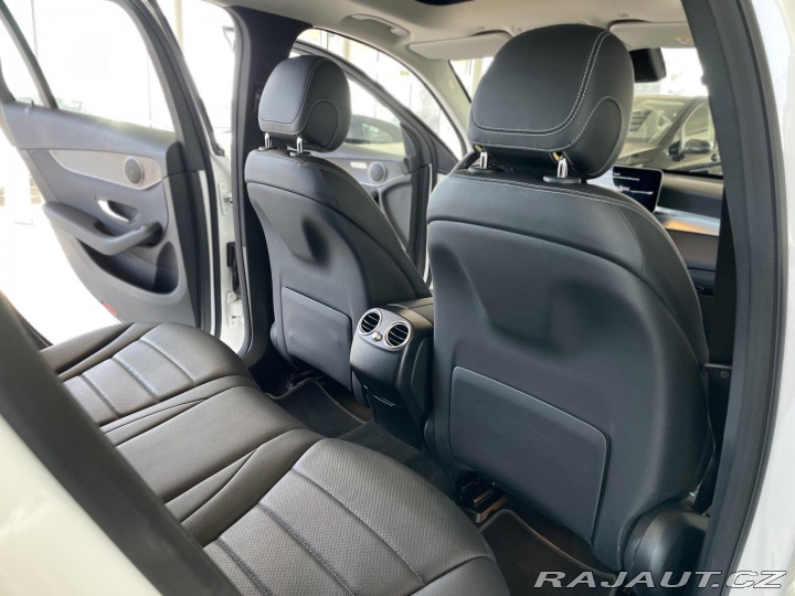 Mercedes-Benz GLC 300e 4Matic*Webasto*Panor 2021