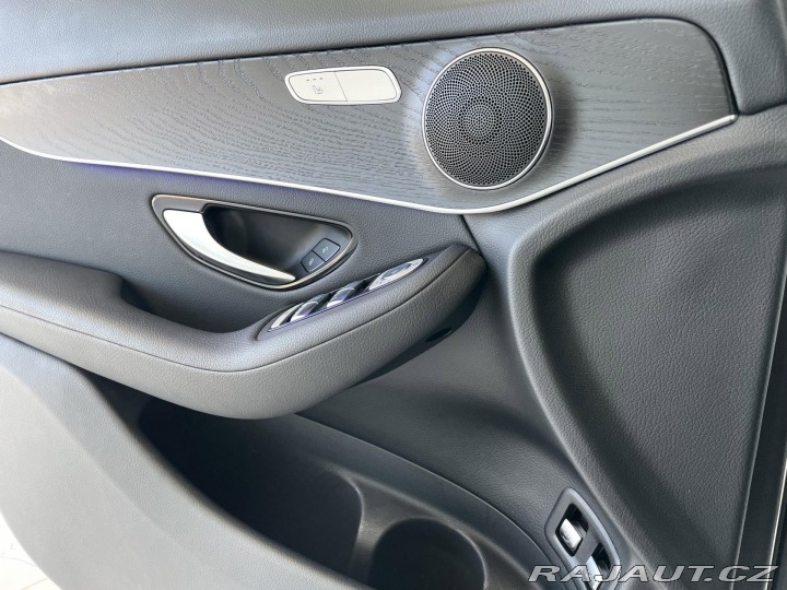Mercedes-Benz GLC 300e 4Matic*Webasto*Panor 2021
