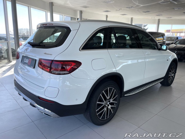 Mercedes-Benz GLC 300e 4Matic*Webasto*Panor 2021
