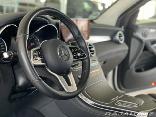 Mercedes-Benz GLC 300e 4Matic*Webasto*Panor 2021