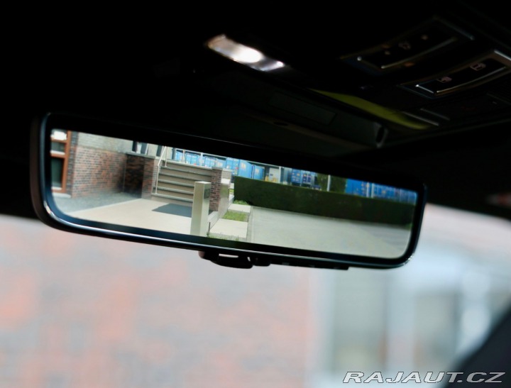 Land Rover Defender P400e X*110*Ťažné*Adaptí 2024