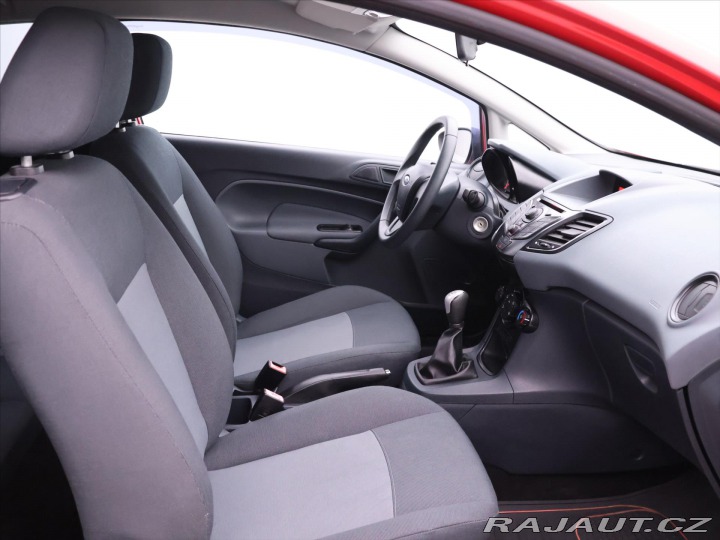 Ford Fiesta 1,2 i 44kW CZ Servisní kn 2009