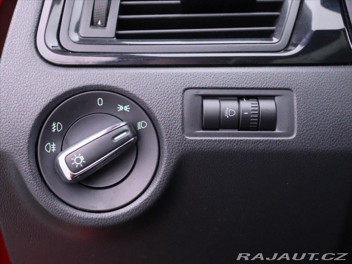 Škoda Rapid 1,4 TSI 90kW DSG Sport Pa 2014