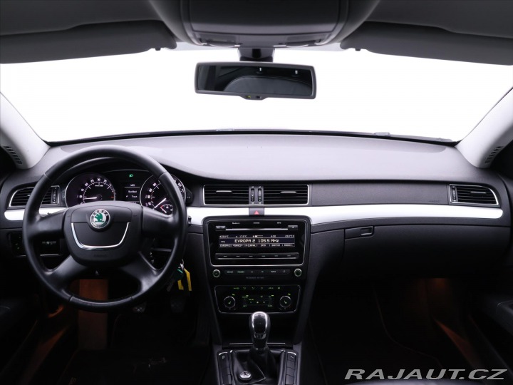 Škoda Superb 2,0 TDI 125kW 4x4 Kůže Xe 2011