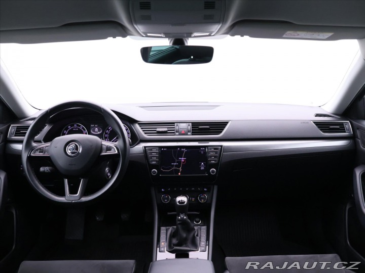 Škoda Superb 1,8 TSI 132kW Style+ Navi 2016