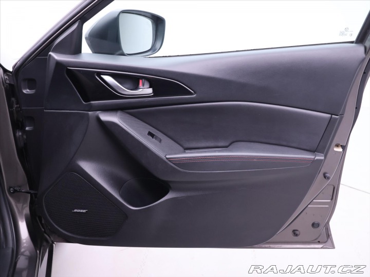 Mazda 3 2,0 Skyactiv-G120 Revolut 2015