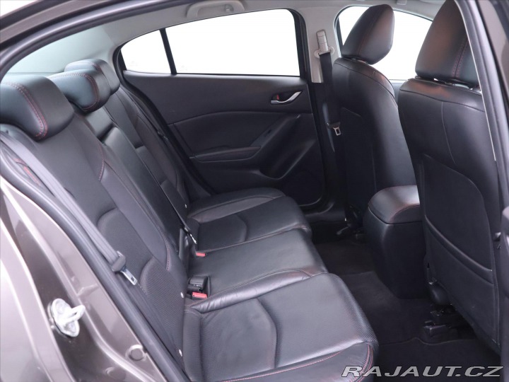 Mazda 3 2,0 Skyactiv-G120 Revolut 2015