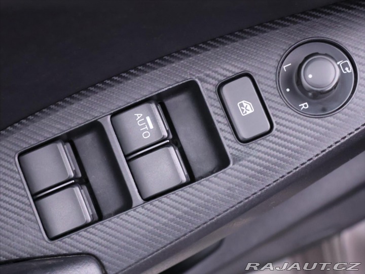 Mazda 3 2,0 Skyactiv-G120 Revolut 2015