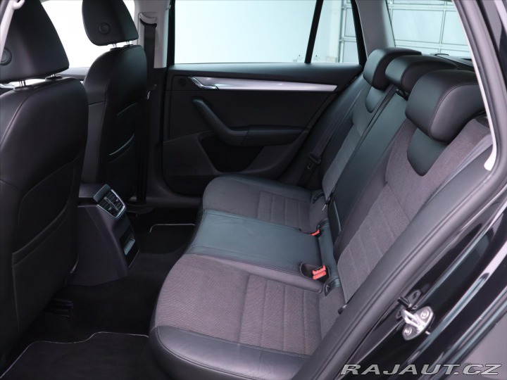 Škoda Octavia 2,0 TDI 110kW Elegance 4x 2014
