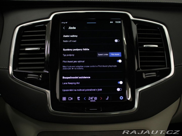 Volvo XC90 2,0 B5 PLUS Bright 7-míst 2023