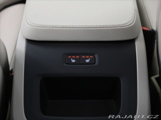 Volvo XC90 2,0 B5 PLUS Bright 7-míst 2023