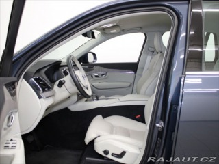 Volvo XC90 2,0 B5 PLUS Bright 7-míst 2023