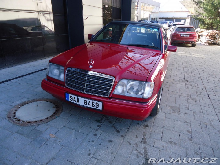 Mercedes-Benz 124 E200 kabriolet 1995