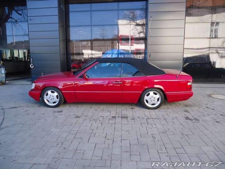 Mercedes-Benz 124 E200 kabriolet 1995
