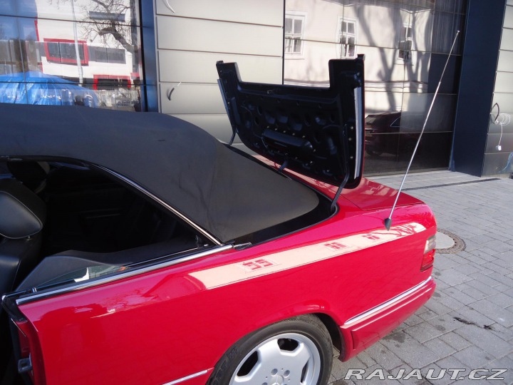 Mercedes-Benz 124 E200 kabriolet 1995