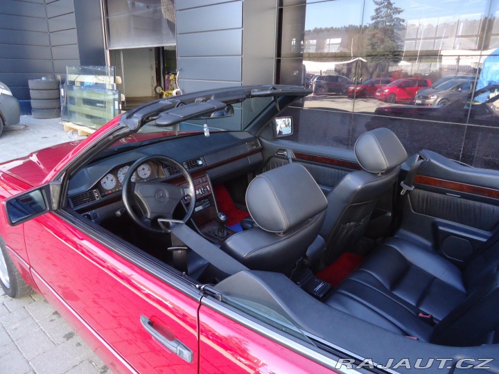 Mercedes-Benz 124 E200 kabriolet 1995