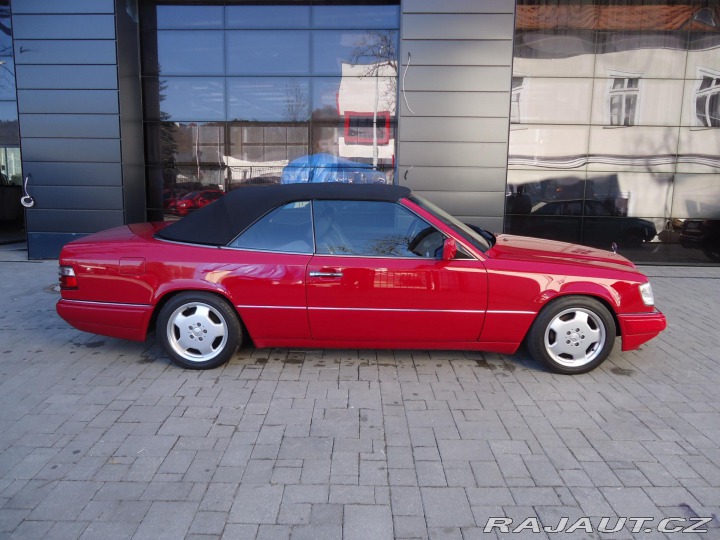 Mercedes-Benz 124 E200 kabriolet 1995