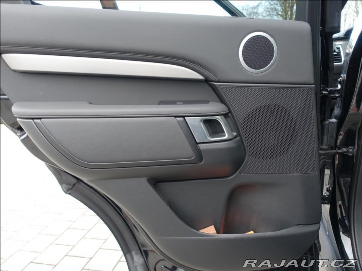 Land Rover Discovery 3,0 D250 SE,1maj,ČR,DPH,7 2021