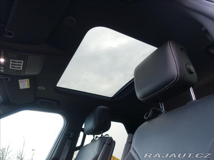 Land Rover Discovery 3,0 D250 SE,1maj,ČR,DPH,7 2021