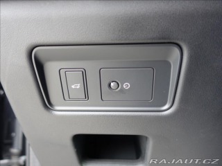 Land Rover Discovery 3,0 D250 SE,1maj,ČR,DPH,7 2021