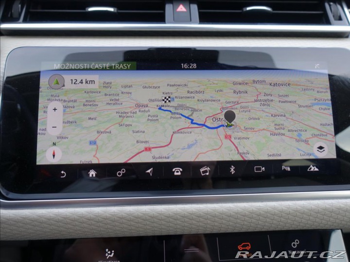 Land Rover Range Rover Velar 3,0 D300 R-Dynamic SE,ČR, 2018