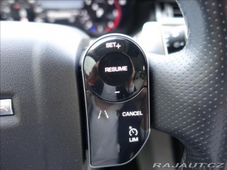 Land Rover Range Rover Velar 3,0 D300 R-Dynamic SE,ČR, 2018