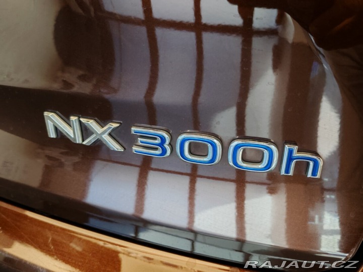 Lexus Ostatní modely NX 300h 300h 4x4 PRESTIGE SAFETY 2019