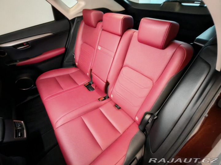 Lexus Ostatní modely NX 300h PRESTIEGE SAFETY PANORAMI 2020