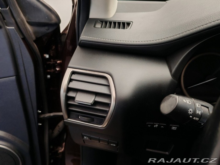 Lexus Ostatní modely NX 300h 300h PRESTIGE SAFETY PANO 2019