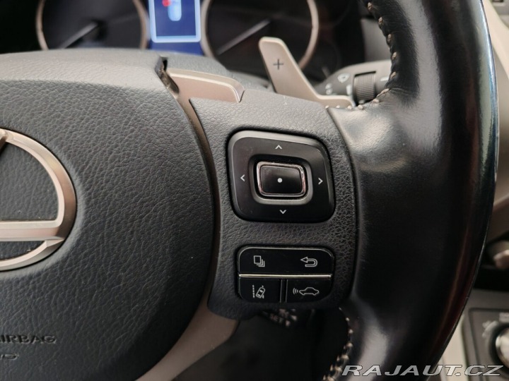 Lexus Ostatní modely NX 300h PRESTIEGE SAFETY PANORAMI 2020
