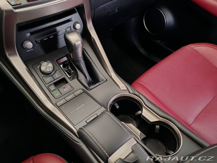 Lexus Ostatní modely NX 300h PRESTIEGE SAFETY PANORAMI 2020