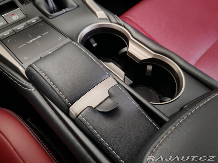 Lexus Ostatní modely NX 300h 300h PRESTIGE SAFETY PANO 2019