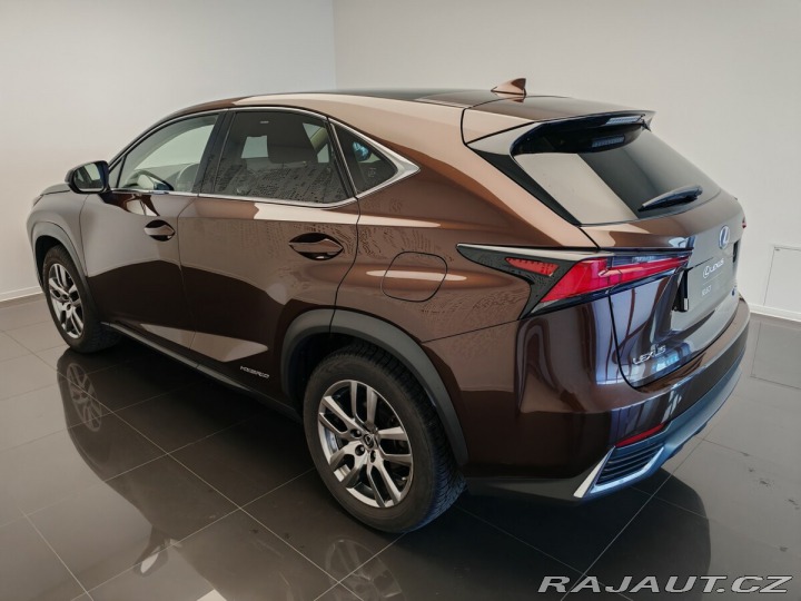 Lexus Ostatní modely NX 300h PRESTIEGE SAFETY PANORAMI 2020