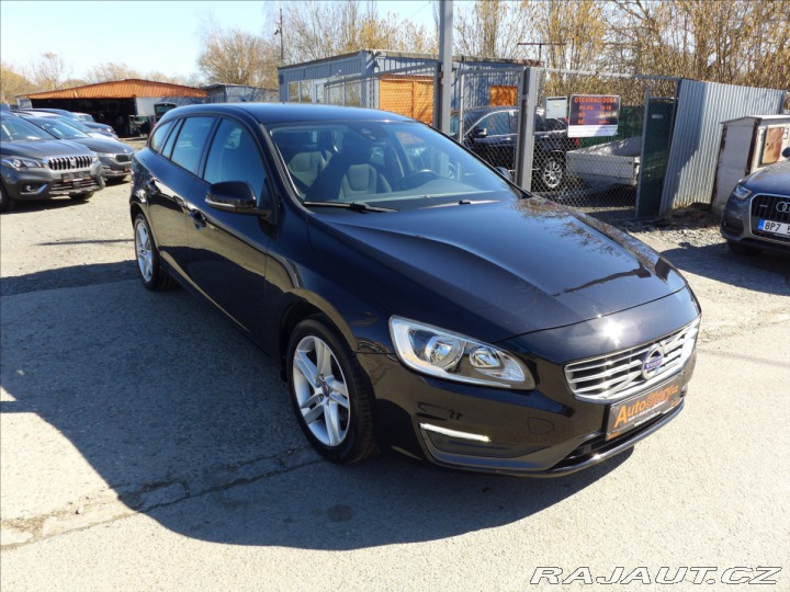 Volvo V60 1,6 D DIGI AC NAVI 2013